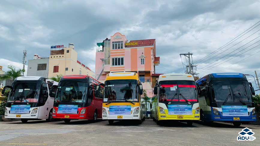Quy định về việc sử dụng băng rôn treo xe
