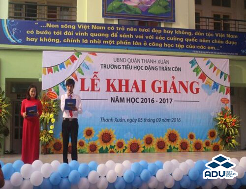Vai trò băng rôn chào mừng năm học mới