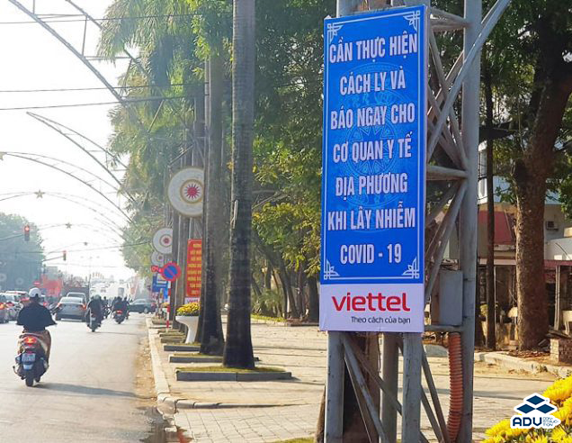 Băng rôn tuyên truyền cho Covid 19