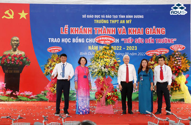 Mẫu băng rôn chào mừng năm học mới chuyên nghiệp